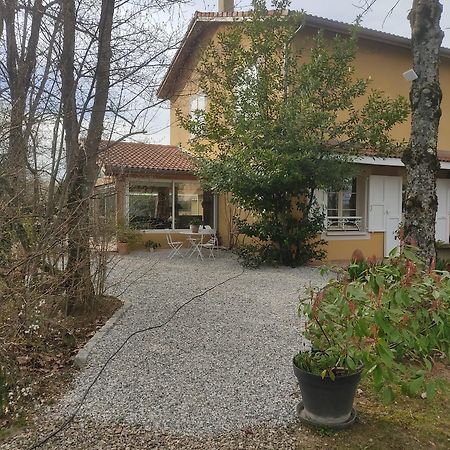 La Frenaie Bed & Breakfast Saint-Cyr-sur-le-Rhone Exterior photo
